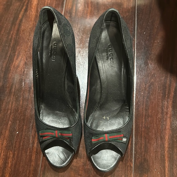 Gucci Pumps - Picture 1 of 4
